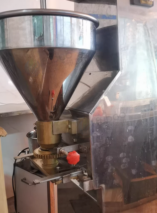 柳州地区处理肉丸成型机、高速机、煮丸机