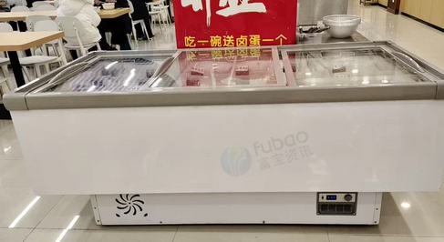 郑州地区处理商用红薯机、商用展示柜、8眼气灶等