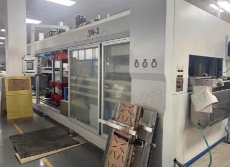 东莞地区处理工业冷水机+进南机械JN-3自动焊机