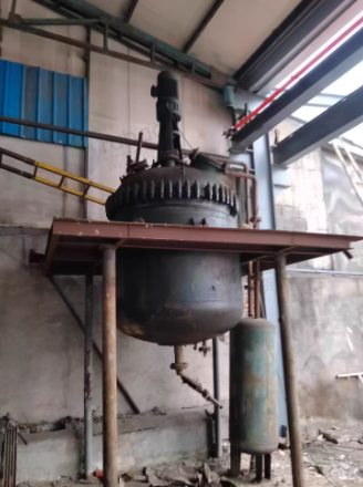 潍坊地区处理1.5吨 2吨搪瓷反应釜 2台500L搅拌罐