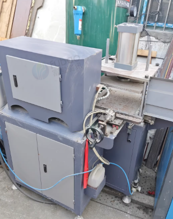 南京地区工厂处理门窗制作全套设备