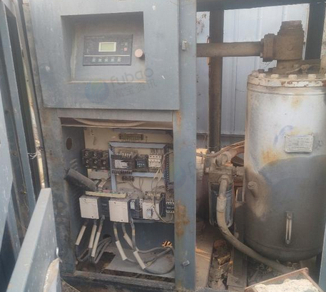 潍坊地区处理2台螺杆空压机