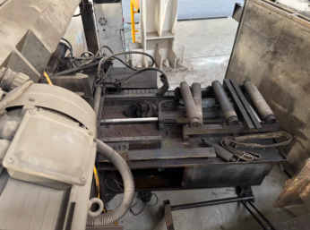 德州地区工厂处理晨龙GZ4240带锯床