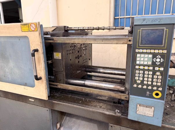 南京地区工厂处理1280-F5注塑机