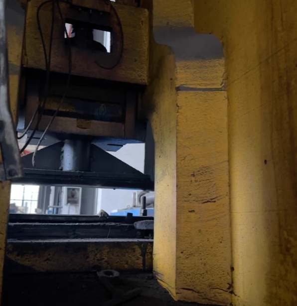 益阳地区处理南京力佳63吨开式可倾压力机JB23-63