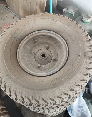 福州地区处理沙滩车拆车轮胎轮毂、后桥包和差速器