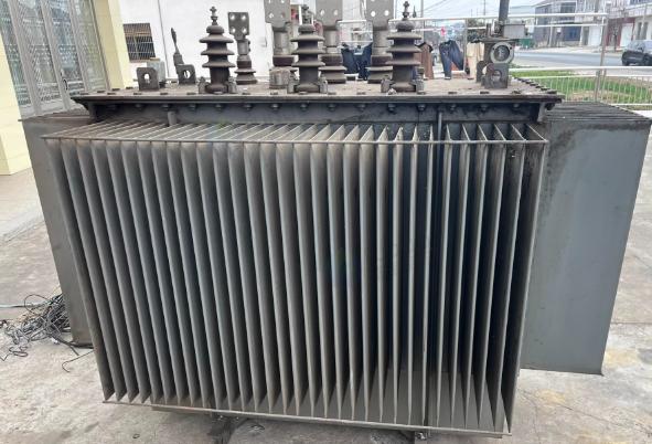 扬州地区工厂处理1600KVA变压器