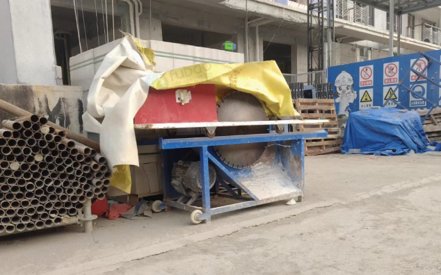 海口地区工厂处理工地设备一批