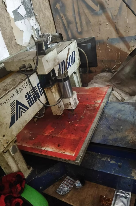 成都地区处理精雕jd60b雕刻机三轴