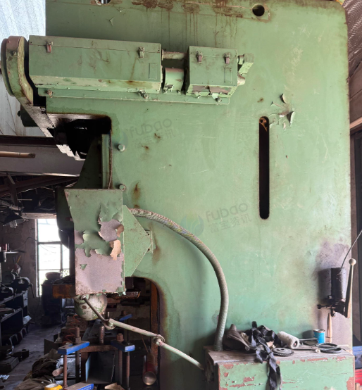 南通地区工厂处理80T气动冲床