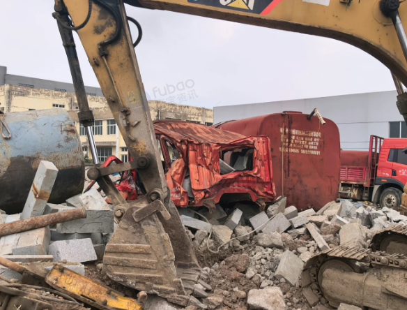 连云港地区工厂处理水罐油罐一批