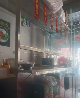 江门地区店铺处理空调、冰箱、热水器、桌椅