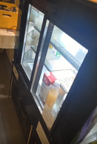 大理地区处理咖啡厅所有设备器具桌椅