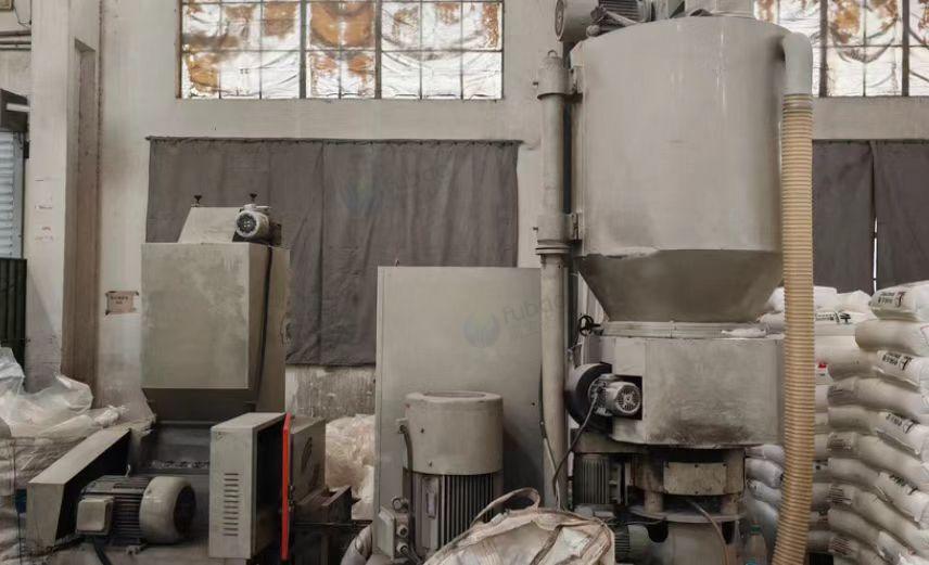 滁州地区闲置处理卧式液压打包机、团粒机