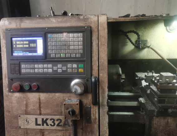 苏州地区工厂处理数控车床2台