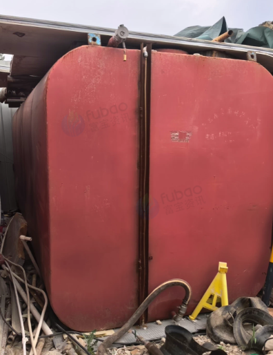 连云港地区工厂处理水罐油罐一批