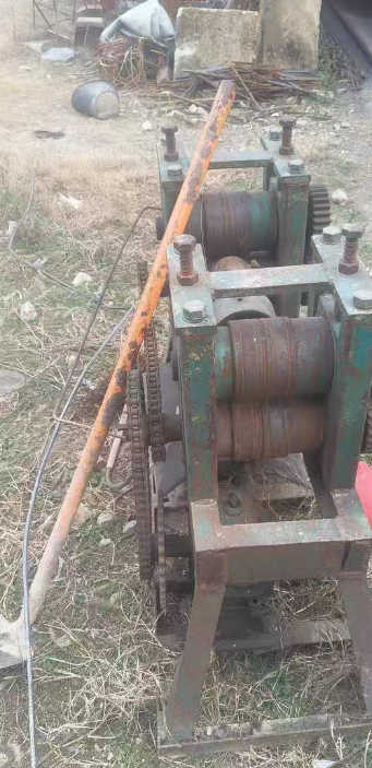 娄底地区处理废旧钢筋调直机、金利MB503木工斜口平刨床