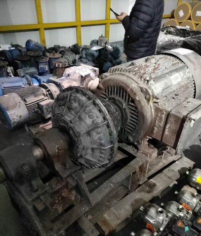 苏州地区工厂处理玻璃厂风机及电机一批