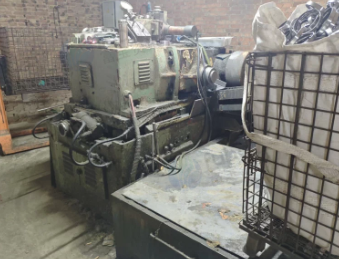 聊城地区工厂处理5台机械设备