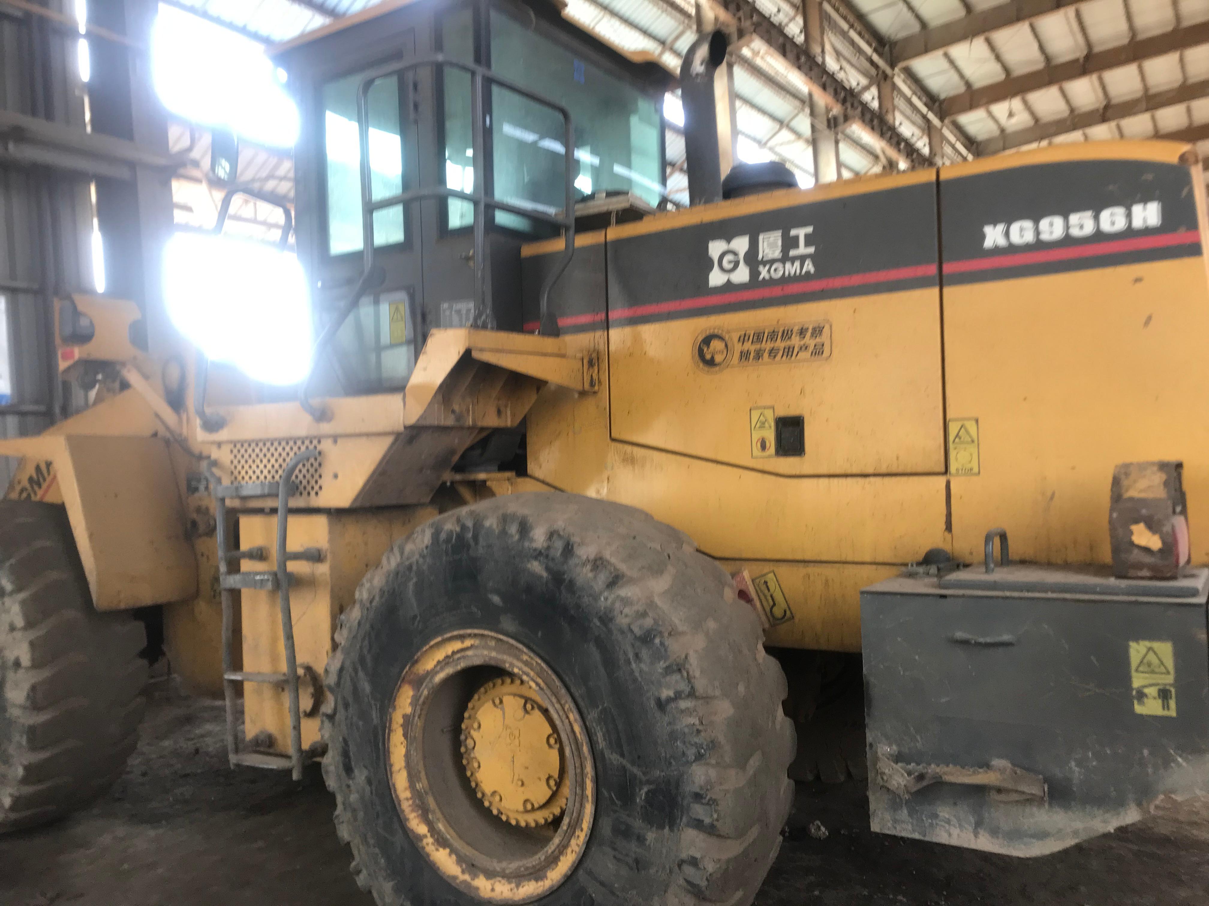 1月26日黄冈葛洲坝兴业再生资源公司废旧设备（轮式装载机）转让公告