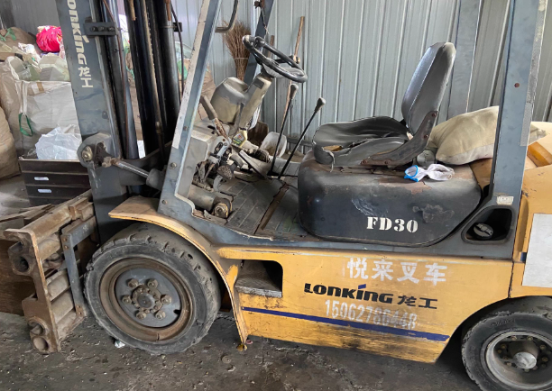 盐城地区工厂处理闲置设备一批