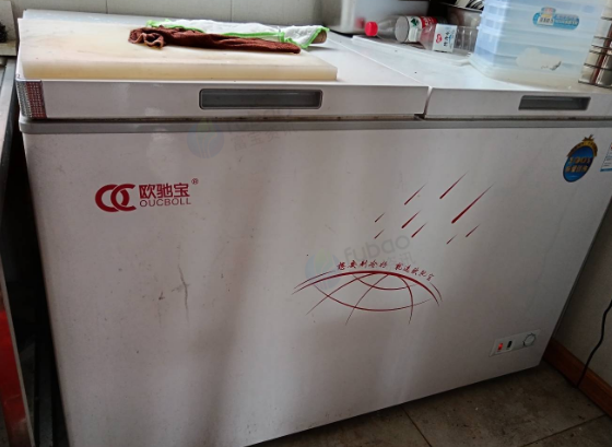 泉州地区处理面馆桌子、冰柜冰箱