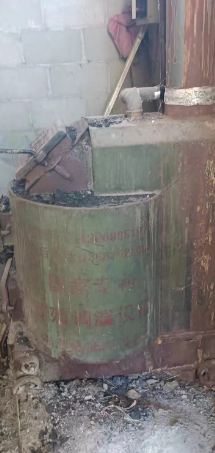 红河地区鸡场处理脱温锅炉风机、小鸡脱温笼45组、切片机、绞肉机