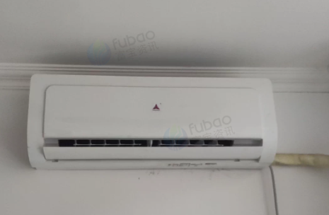 长春地区处理5P吸顶中央空调2台、5P美的风管机