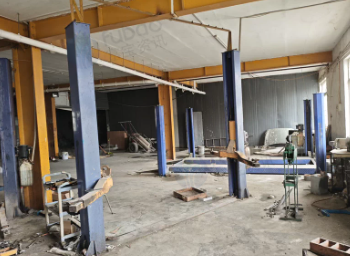 德州地区汽修店处理3吨双柱举升机