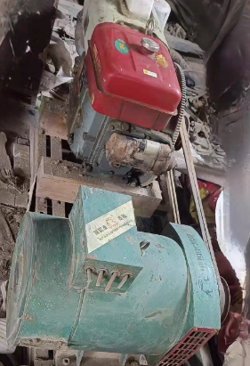 新乡地区处理常五柴油机、鹰阁发电机