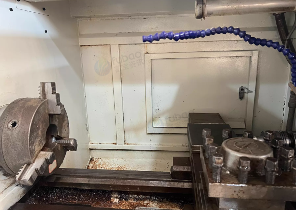 盐城地区工厂处理加盟子6140数控车床2台