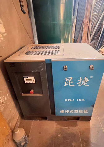 重庆地区处理螺杆空压机、储气罐、冷干机、皮带空压机、推台锯