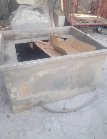 聊城地区处理腻子膏罐 铝船 空压机 不锈钢方箱 钻床