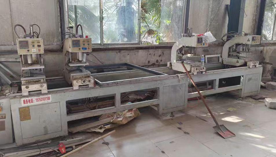 开封地区闲置处理升降车、剪板机、整套塑钢门窗制作设备