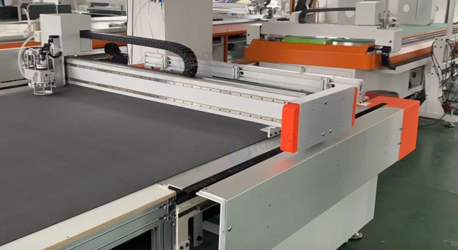 广州地区自用处理2512电脑开料机