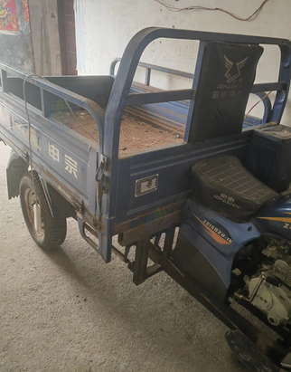 南昌地区处理2010年宗申三轮摩托车