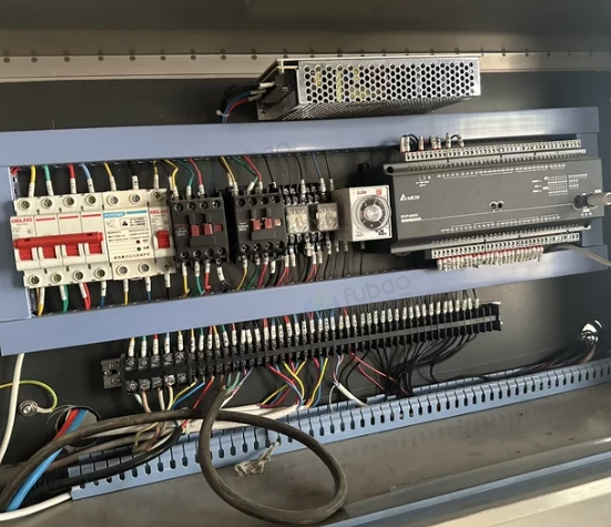 晋中地区处理灌装线 带贴标机、旋盖机