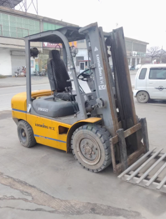 临沂地区处理龙工FD35T叉车
