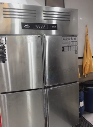 上饶地区个人处理商用汉堡机、不锈钢腌制搅拌机、商用电炸锅、商用四门冰箱