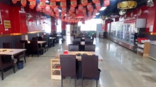 银川地区处理岩板桌椅板凳、保鲜柜、冻柜、操作台等