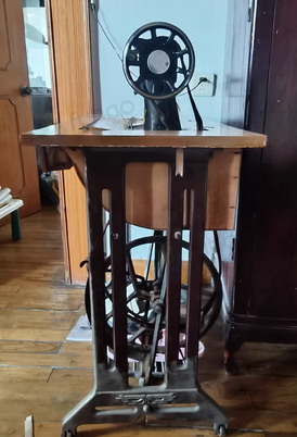 景德镇地区处理老蝴蝶牌缝纫机