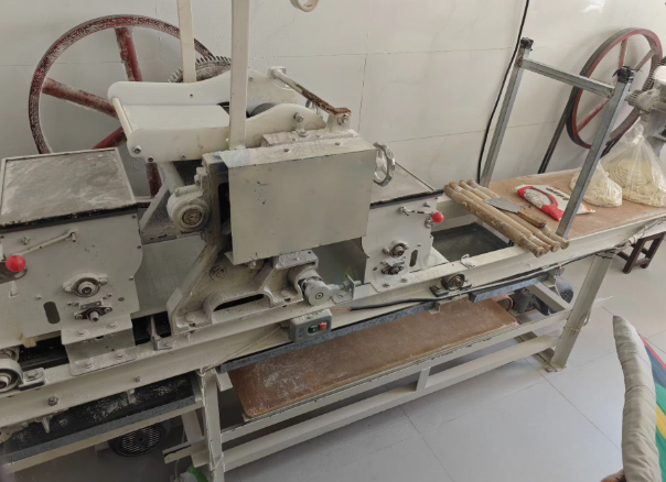 淮安地区工厂处理面条机一套