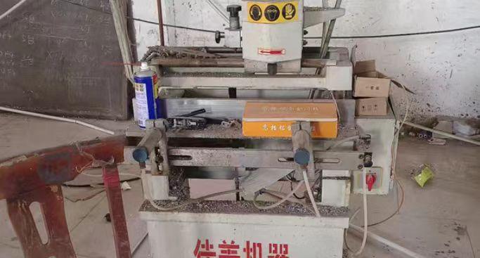 开封地区闲置处理升降车、剪板机、整套塑钢门窗制作设备