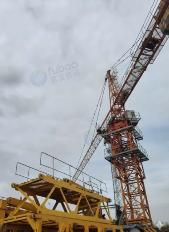 烟台地区处理6吨塔吊 QTZ63－5510结构件