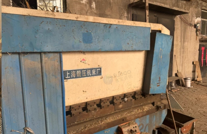 晋中地区处理200吨液压折弯机4米、裁板机