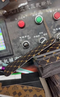 玉林地区处理全自动裁断机 四柱液压啤机