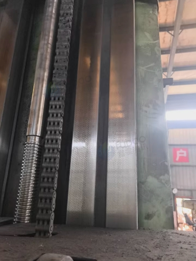 资阳地区处理2008中捷TPX6113镗床