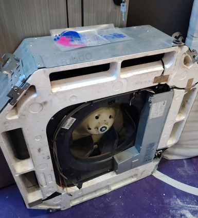 柳州地区处理2台格力空调