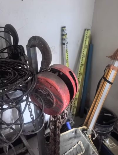 成都地区处理焊机、电缆等仓库设备