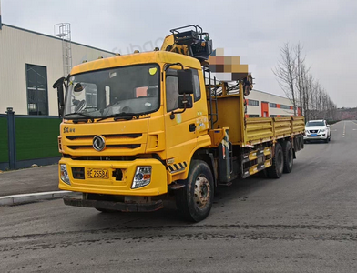 宜昌地区处理12吨随车吊